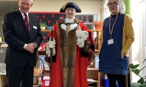 The Mayor Came To The Nursery